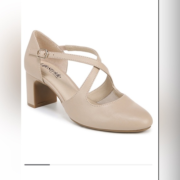 Tracy Strappy Pump - Picture 2 of 11